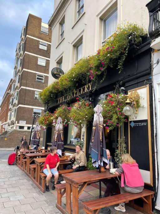 Amazing Apartment Central London Near Tube Station Exterior photo